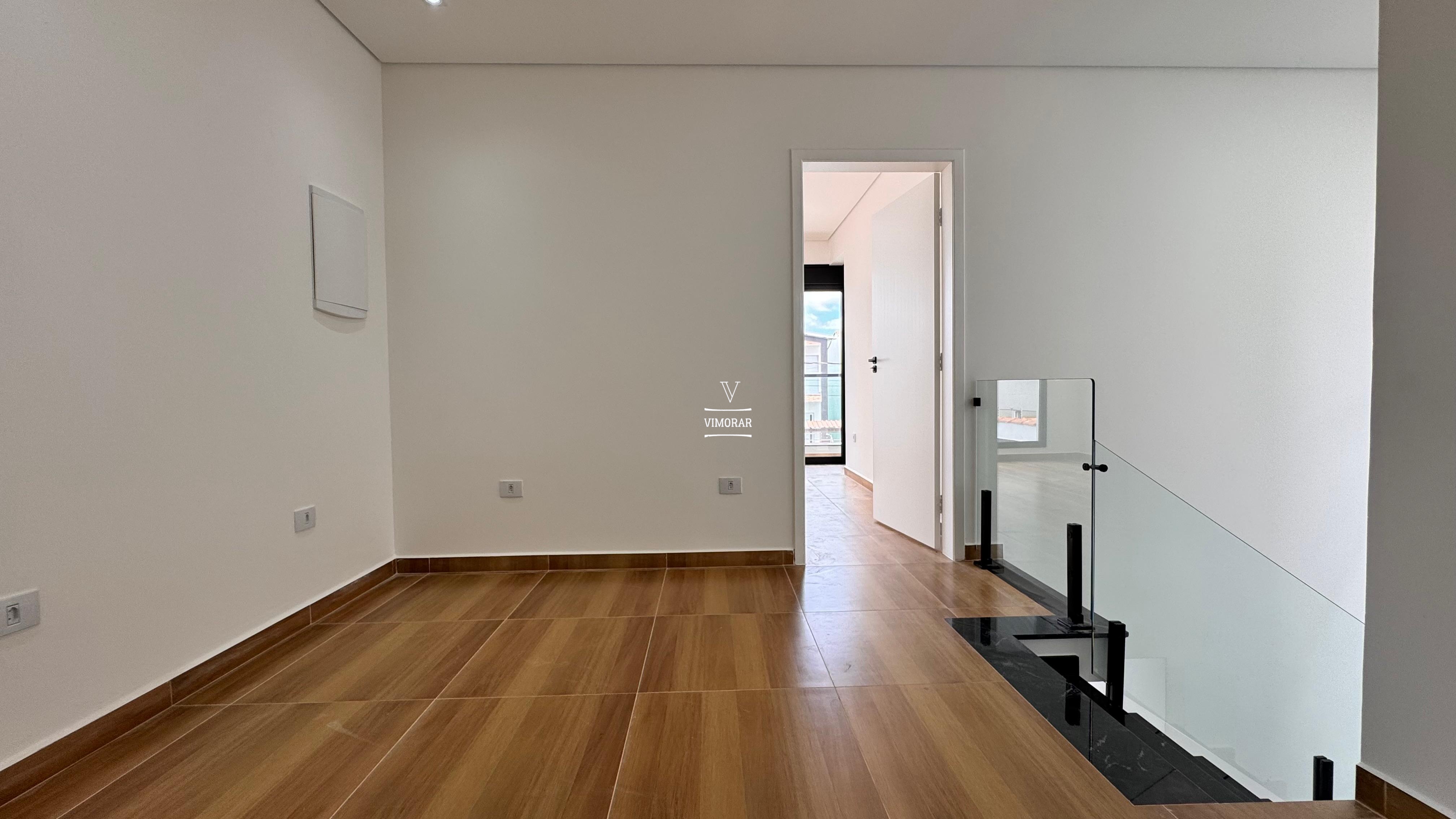 Sobrado 3 dormit&oacute;rios sendo 1 su&iacute;te + 3 vagas de garagem  Guarulhos - 