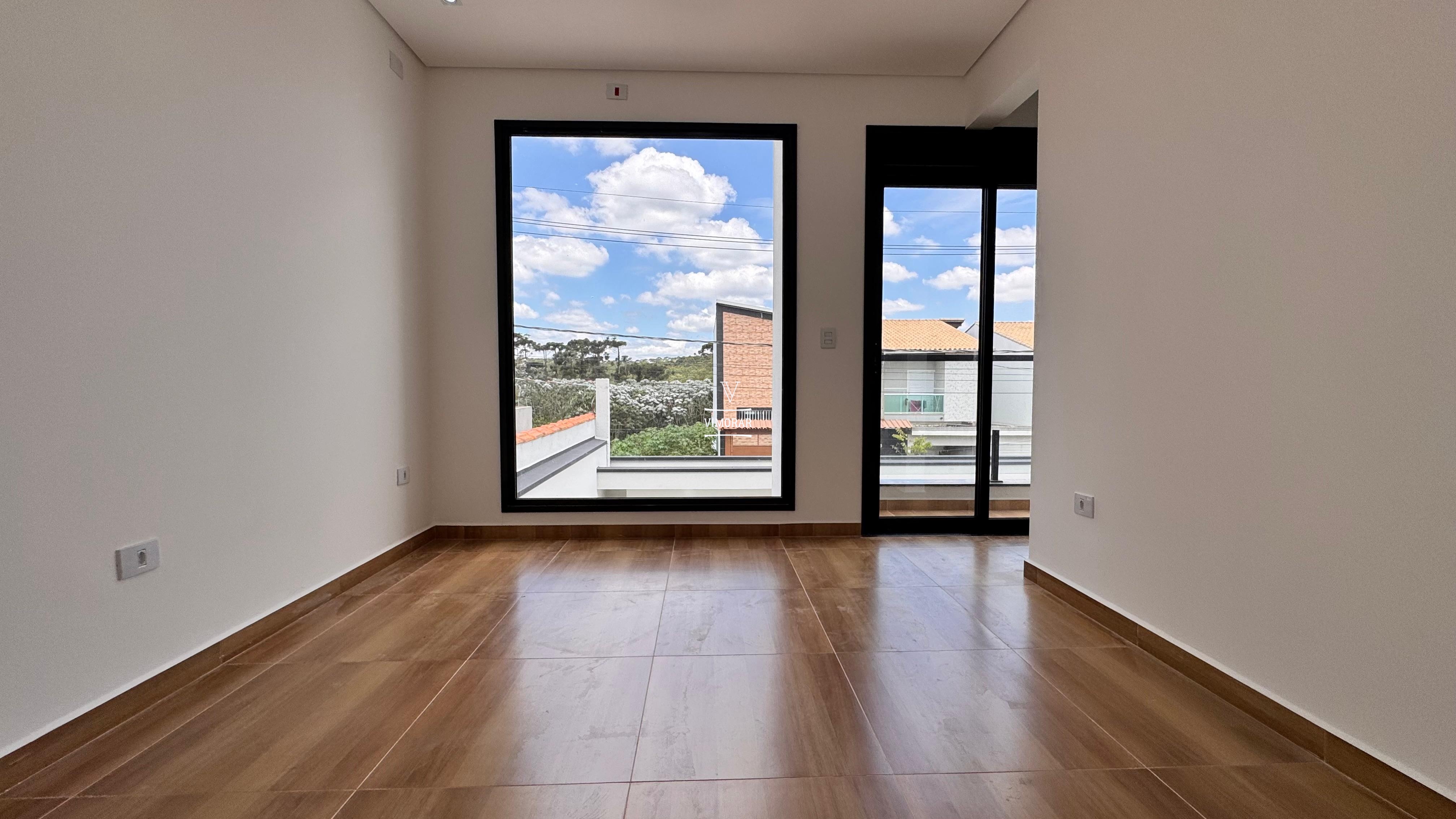 Sobrado 3 dormit&oacute;rios sendo 1 su&iacute;te + 3 vagas de garagem  Guarulhos - 