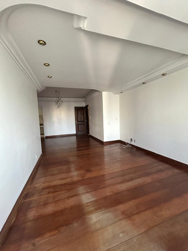 APARTAMENTO 3 QUARTOS SU&Iacute;TE VARANDA DEPEND&Ecirc;NCIA ANDAR ALTO 2 GARAGENS &Agrave; VENDA NA GRA&Ccedil;A! Avenida Euclydes da Cunha Salvador - 