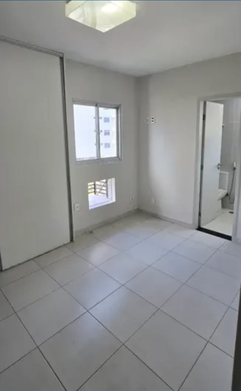 3 quartos (1 su&iacute;te). 85m&sup2;. 1 vaga de garagem. Nascente. Reformado Avenida Engenheiro Domingos Ferreira Recife - 