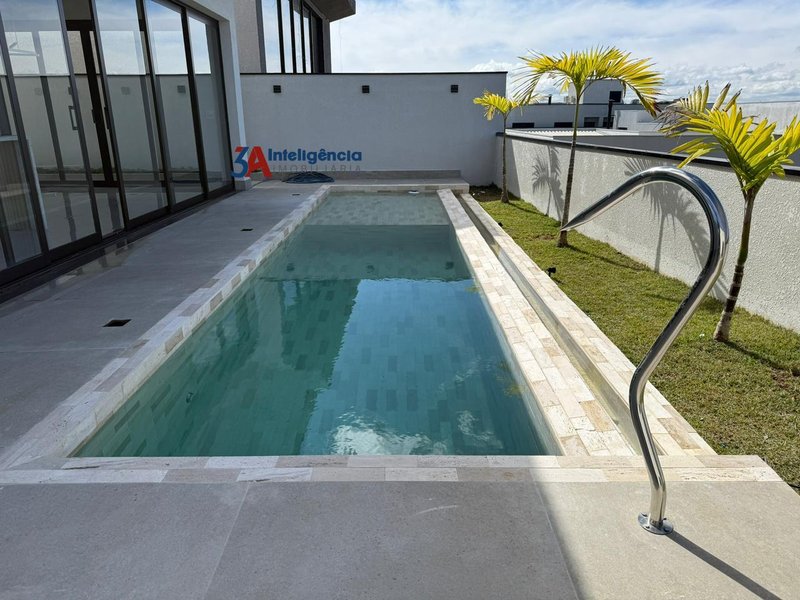 CASA COND. ALPHAVILLE CASTELLO - SOROCABA Avenida Independencia Sorocaba - 