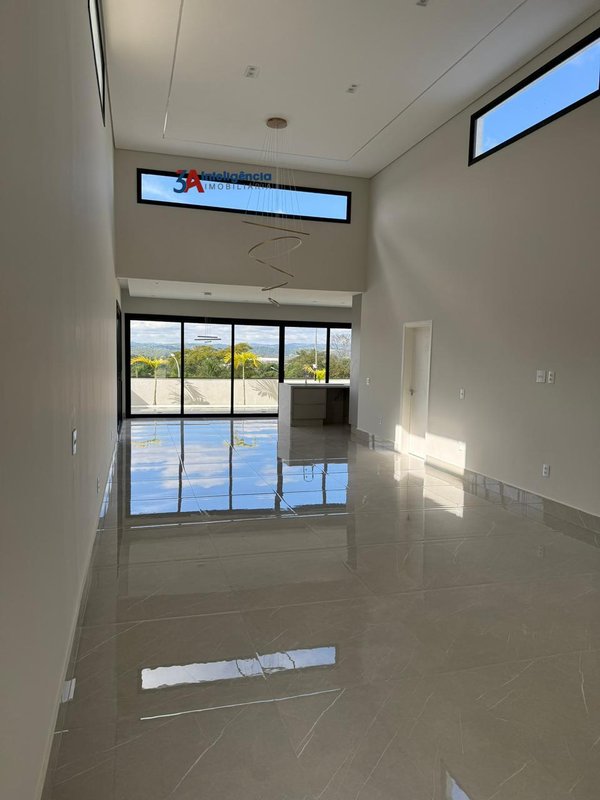 CASA COND. ALPHAVILLE CASTELLO - SOROCABA Avenida Independencia Sorocaba - 