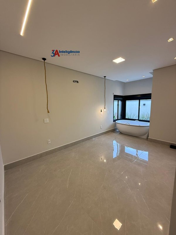 CASA COND. ALPHAVILLE CASTELLO - SOROCABA Avenida Independencia Sorocaba - 