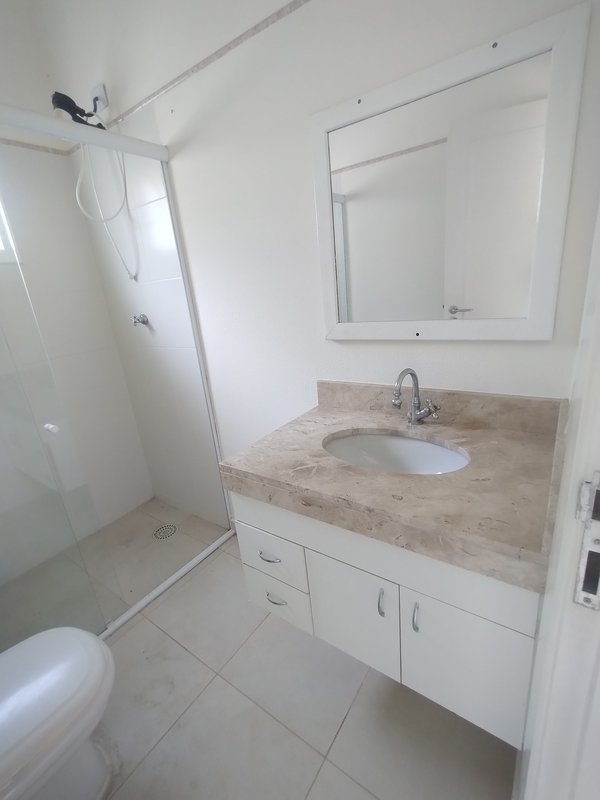 &Oacute;tima ch&aacute;cara &agrave; venda no Recanto dos P&aacute;ssaros  Jacareí - 