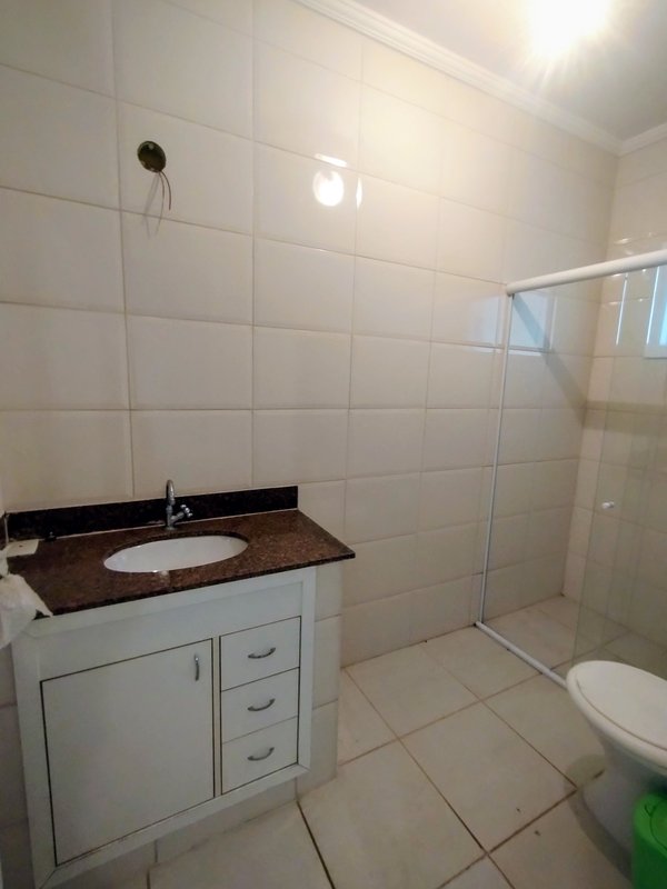 &Oacute;tima ch&aacute;cara &agrave; venda no Recanto dos P&aacute;ssaros  Jacareí - 