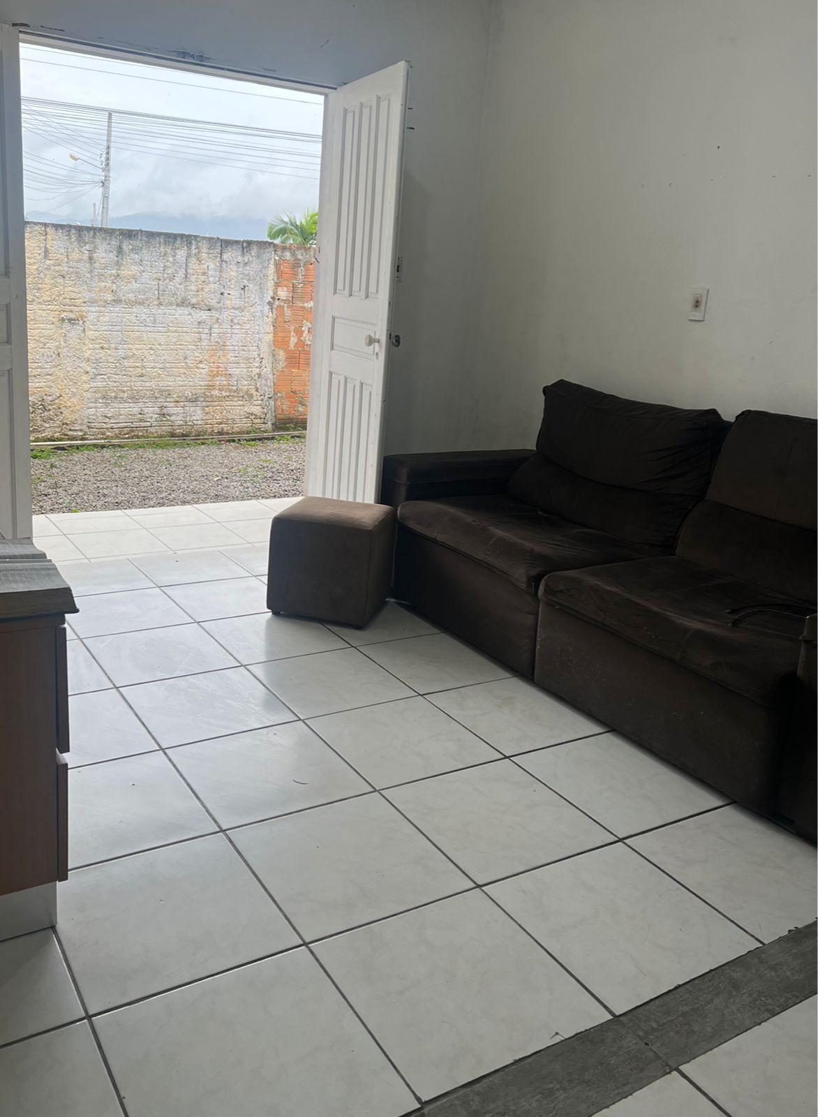 Casa de Alvenaria no bairro Areias do Meio em Governador Celso Ramos SC Rodovia Francisco Wouling CELSO RAMOS - 