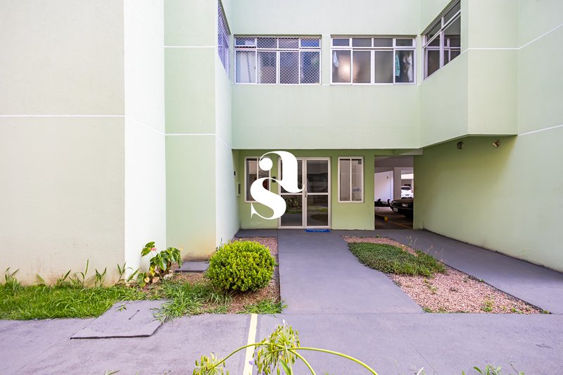 Apartamento &agrave; venda no Guabirotuba com 3 quartos (1 su&iacute;te), sacada, churrasqueira, 1 vaga Rua Capitão João Ribas de Oliveira Curitiba - 