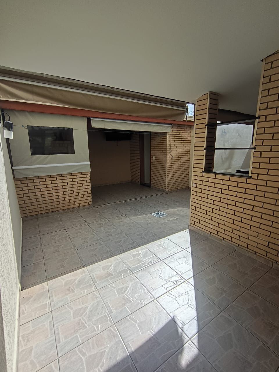 Casa com 3 dormit&oacute;rios,166m&sup2; - Condom&iacute;nio Village Salermo - Sorocaba - SP Avenida Adolpho Massaglia Sorocaba - 