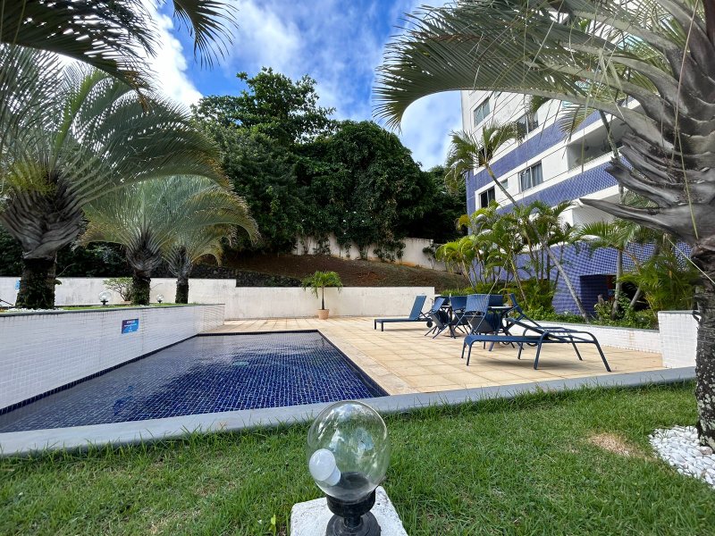 APARTAMENTO 3 QUARTOS SU&Iacute;TE GARAGEM PISCINA ACADEMIA QUADRA ELEVADOR &Agrave; VENDA NA PITUBA Rua Pará Salvador - 