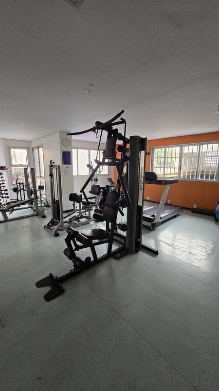 APARTAMENTO 3 QUARTOS SU&Iacute;TE GARAGEM PISCINA ACADEMIA QUADRA ELEVADOR &Agrave; VENDA NA PITUBA Rua Pará Salvador - 