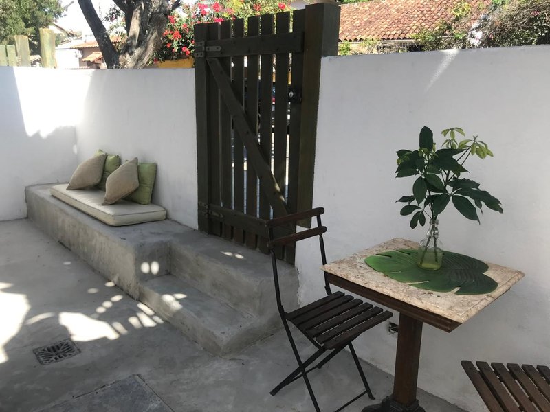 Oportunidade &Uacute;nica em Gerib&aacute; &ndash; Casa com 4 Unidades Independentes a 100m da Praia | Ideal Rua do Arvoredo Armação dos Búzios - 