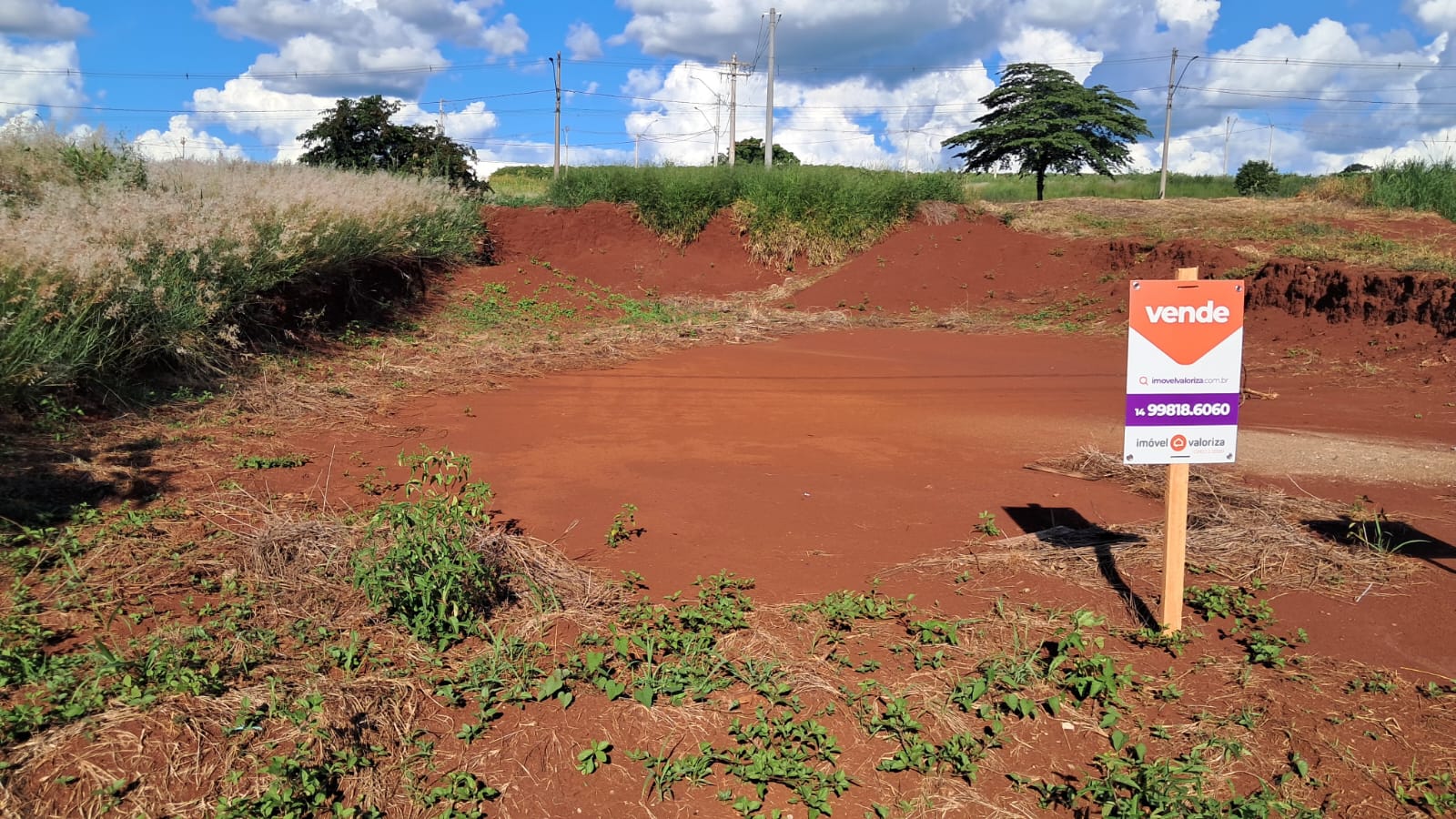 Terreno no Jardim Am&eacute;rica Rua Joel de Almeida Tavares Junior SANTA CRUZ DO RIO PARDO - 