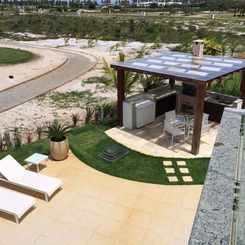 CASA COM VISTA PARA A LAGOA EM CONDOMINIO FECHADO &Agrave; VENDA  NA PRAIA DO FORTE! Av do Farol MATA DE SÃO JOÃO - 