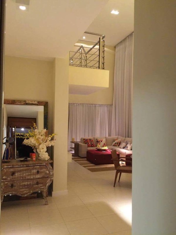 CASA COM VISTA PARA A LAGOA EM CONDOMINIO FECHADO &Agrave; VENDA  NA PRAIA DO FORTE! Av do Farol MATA DE SÃO JOÃO - 