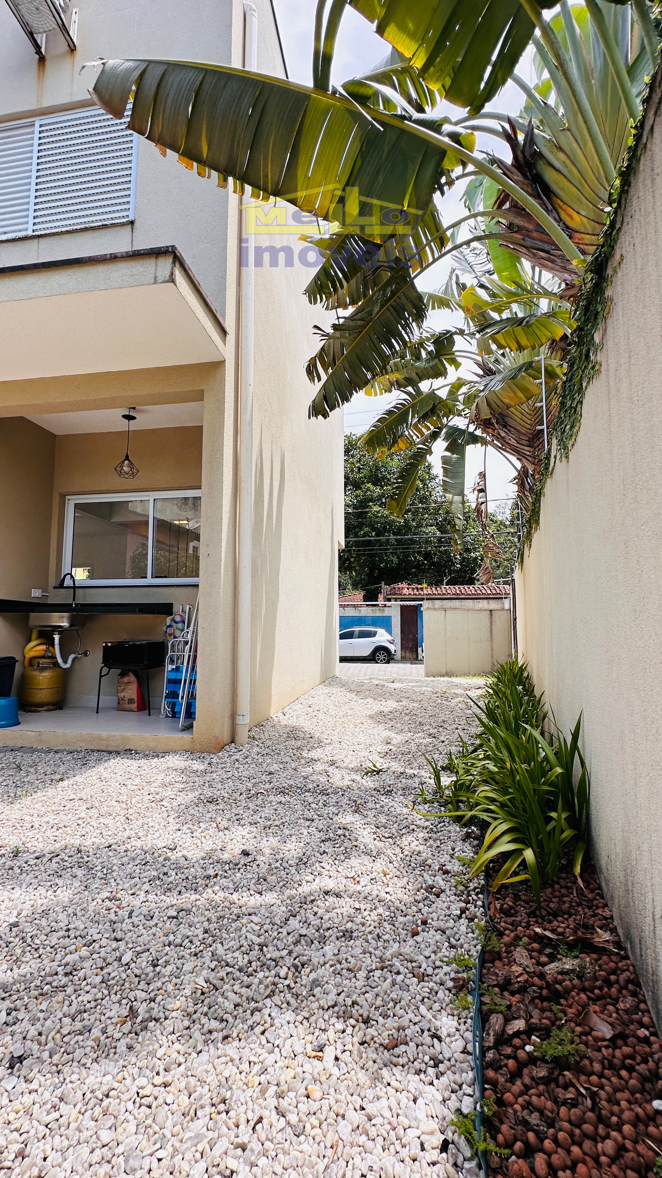 CASA NOVA, MODERNA E A POUCOS MINUTOS DA PRAIA EM BOISSUCANGA Rua Benjamin Manoel dos Santos São Sebastião - 