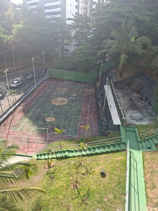 APARTAMENTO 4 QUARTOS 2 SU&Iacute;TES DEPEND&Ecirc;NCIAS 2 GARAGENS PISCINA ELEVADOR &Agrave; VENDA NA PITUBA! Rua Machado Neto Salvador - 