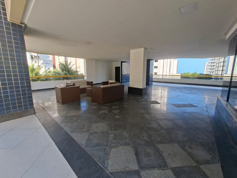 APARTAMENTO 4 QUARTOS 2 SU&Iacute;TES DEPEND&Ecirc;NCIAS 2 GARAGENS PISCINA ELEVADOR &Agrave; VENDA NA PITUBA! Rua Machado Neto Salvador - 