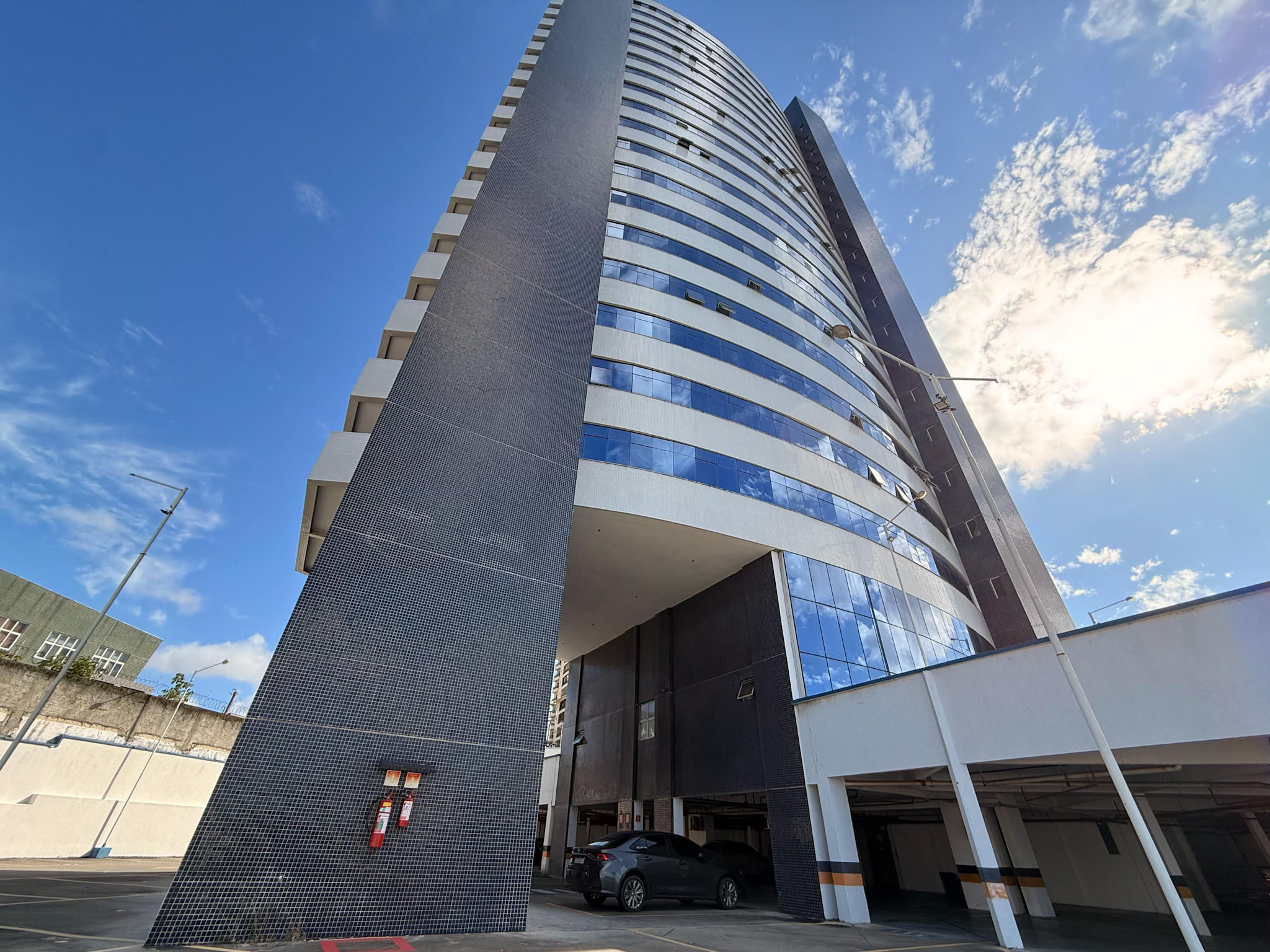 Sala Comercial Mobiliada &agrave; Venda no OTC Office Tower &ndash; Lagoa Nova | Av. Jaguarari Rua Promotor Manoel Alves Pessoa Neto Natal - 