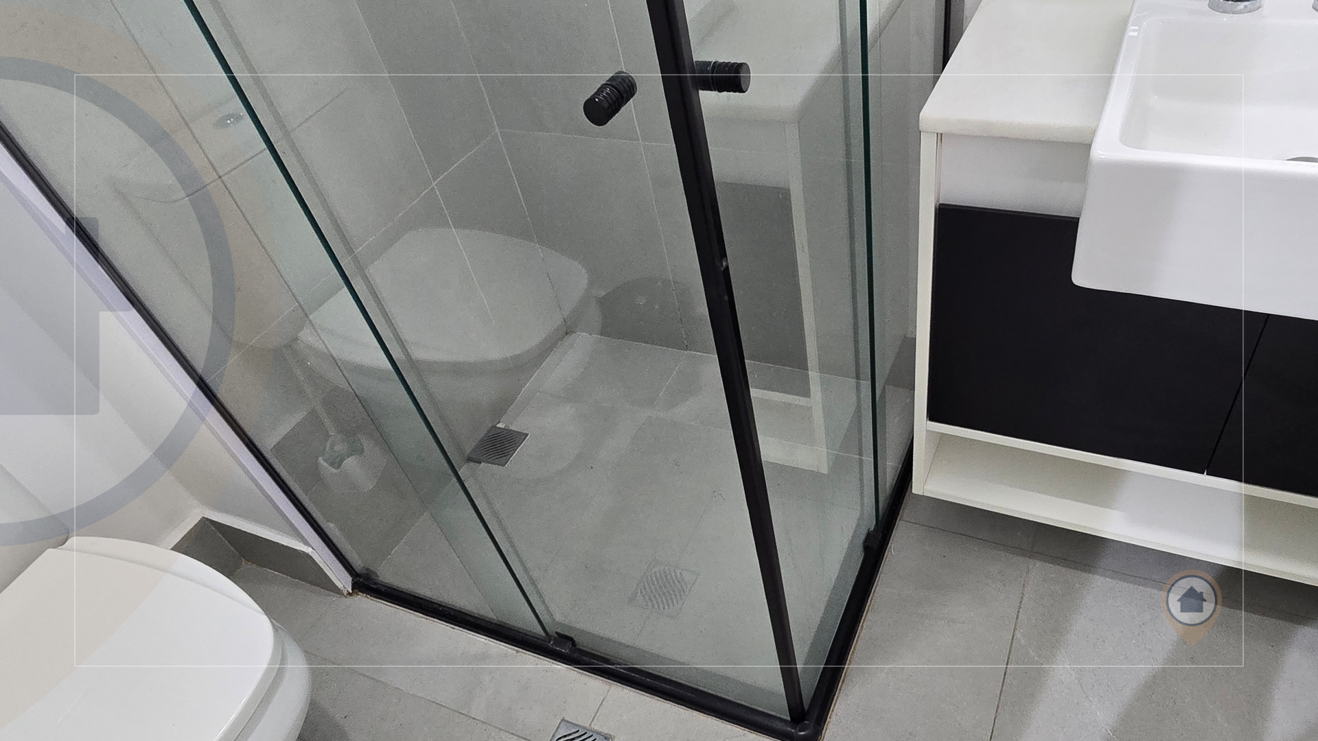 STUDIO MOBILIADO PARA ALUGAR COM 29 M&sup2; | LAZER COMPLETO | CENTRO DE GUARULHOS! Av. Paulo Faccini Guarulhos - 