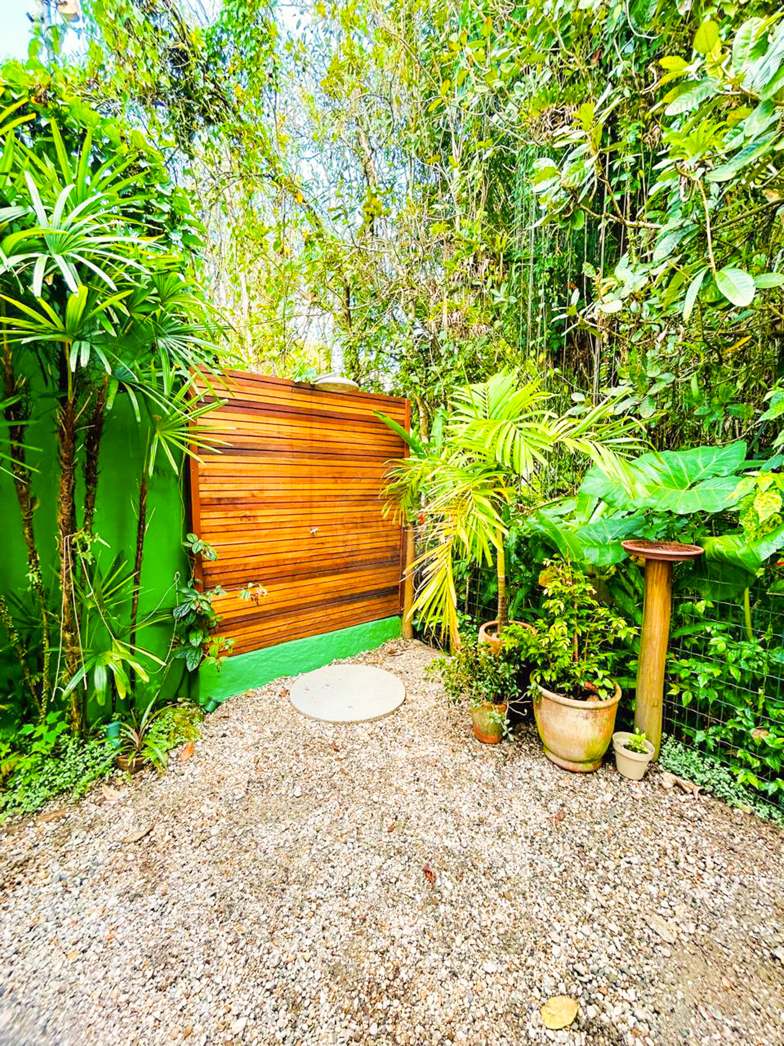 Oportunidade casa em Condom&iacute;nio Pr&oacute;ximo &agrave; Praia, Barra do Una - &Agrave; VENDA  São Sebastião - 