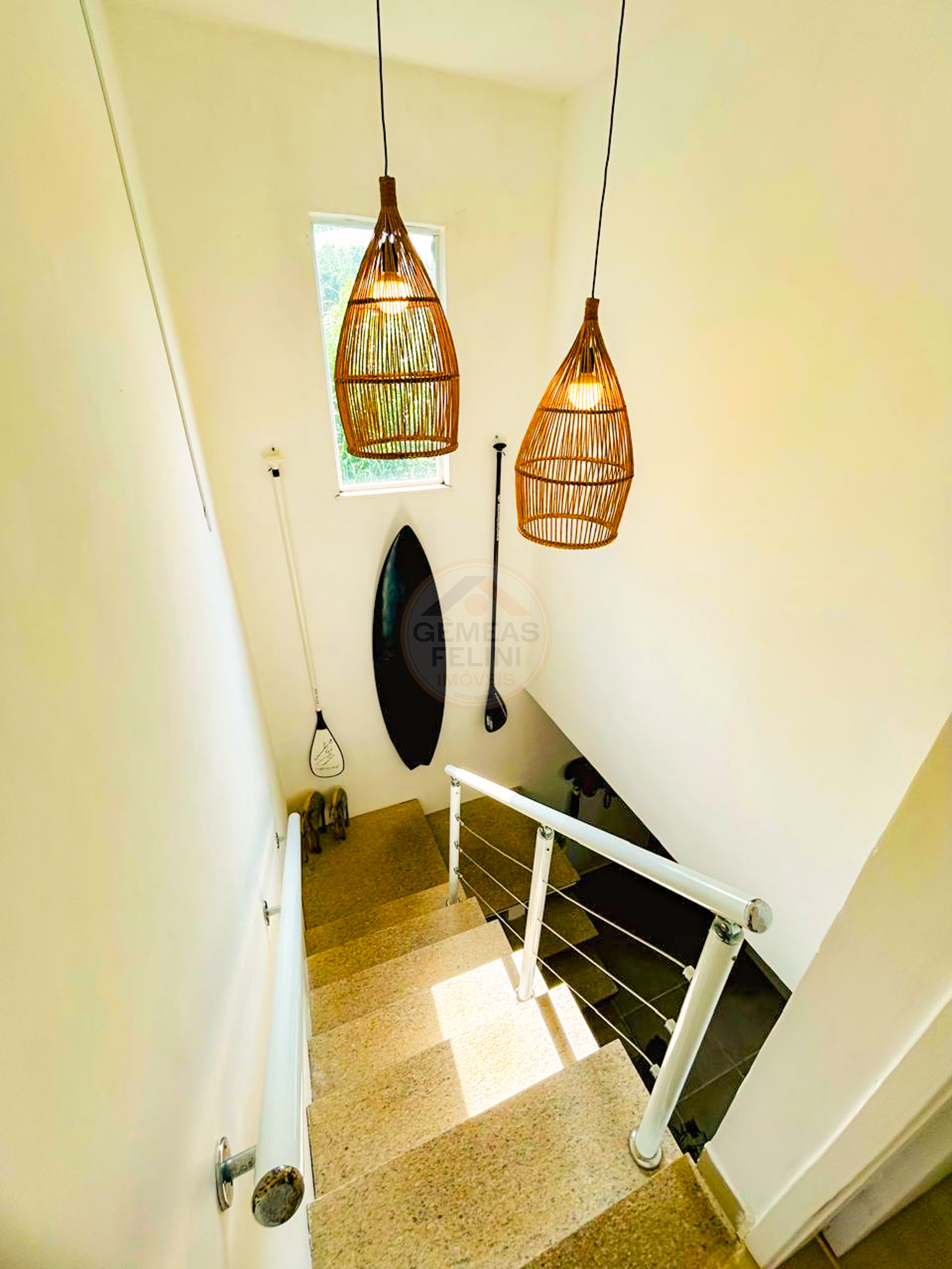 Oportunidade casa em Condom&iacute;nio Pr&oacute;ximo &agrave; Praia, Barra do Una - &Agrave; VENDA  São Sebastião - 