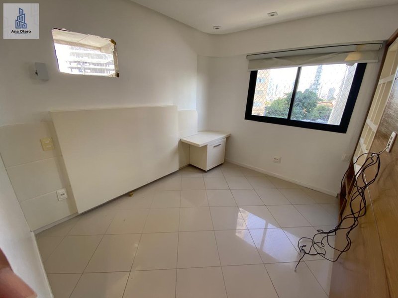 APARTAMENTO 3 QUARTOS SU&Iacute;TE VARANDA NASCENTE PISCINA ACADEMIA QUADRA &Agrave; VENDA PITUBA Rua Clara Nunes Salvador - 