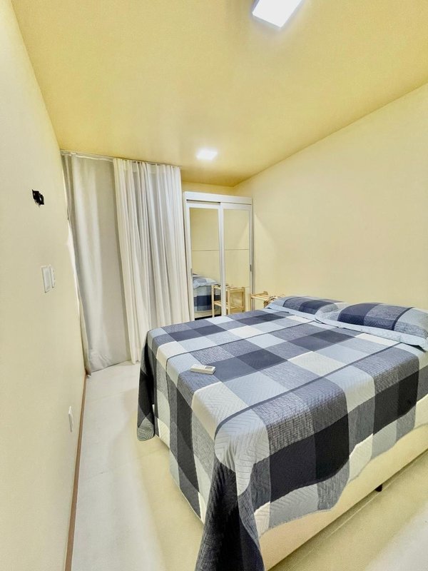 APARTAMENTO 2 SU&Iacute;TES LAVABO VARANDA GARAGEM PISCINA CHURRASQUEIRA &Agrave; VENDA EM ITACIMIRIM Rua Ilha de Maré Camaçari - 