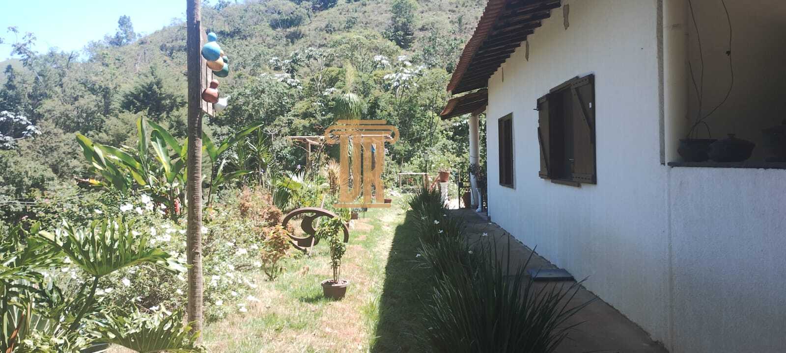 Ch&aacute;cara encantadora com 3.000 m&sup2;, em S&atilde;o Jos&eacute; dos Campos- SP  São José dos Campos - 