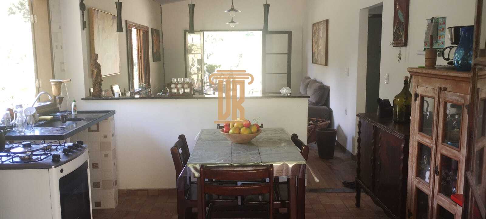 Ch&aacute;cara encantadora com 3.000 m&sup2;, em S&atilde;o Jos&eacute; dos Campos- SP  São José dos Campos - 