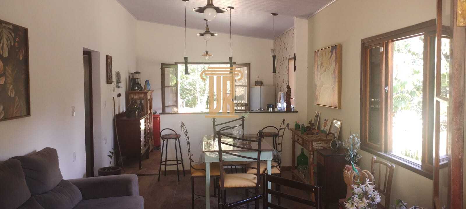 Ch&aacute;cara encantadora com 3.000 m&sup2;, em S&atilde;o Jos&eacute; dos Campos- SP  São José dos Campos - 