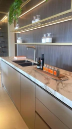 Florà Alphaville — foto 10