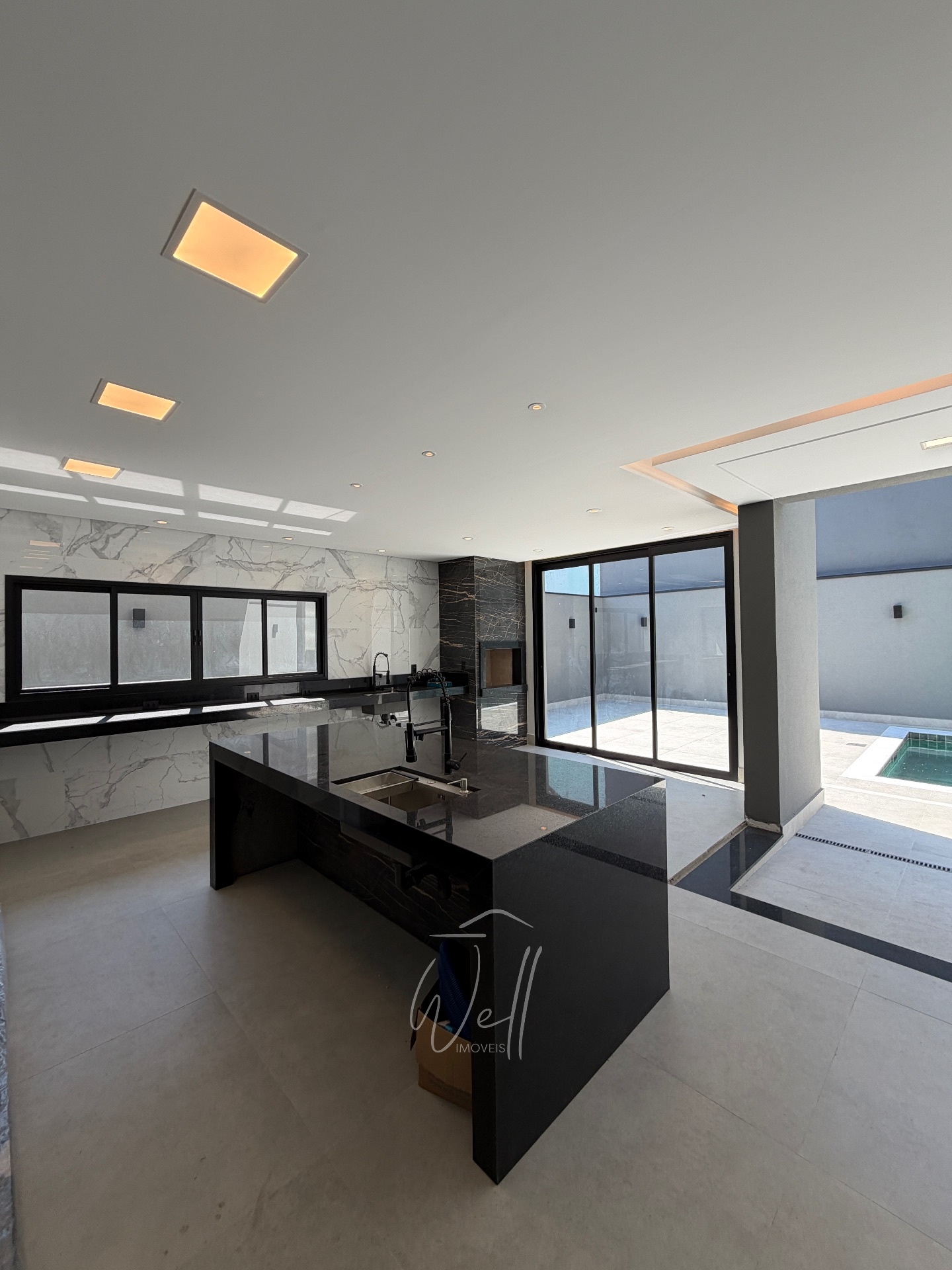 Casa rec&eacute;m construida no Parque dos P&aacute;ssaros em SBC 280m2 - 03 su&iacute;tes - 04 vagas  São Bernardo do Campo - 