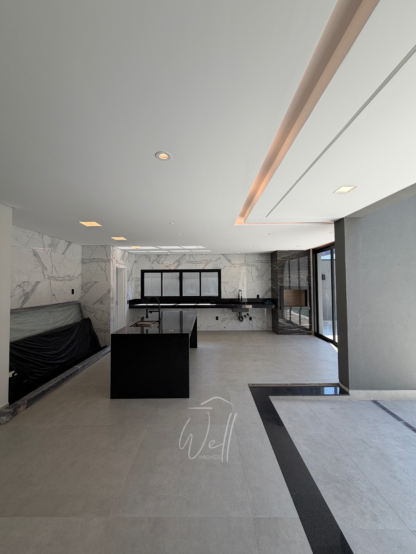 Casa rec&eacute;m construida no Parque dos P&aacute;ssaros em SBC 280m2 - 03 su&iacute;tes - 04 vagas  São Bernardo do Campo - 