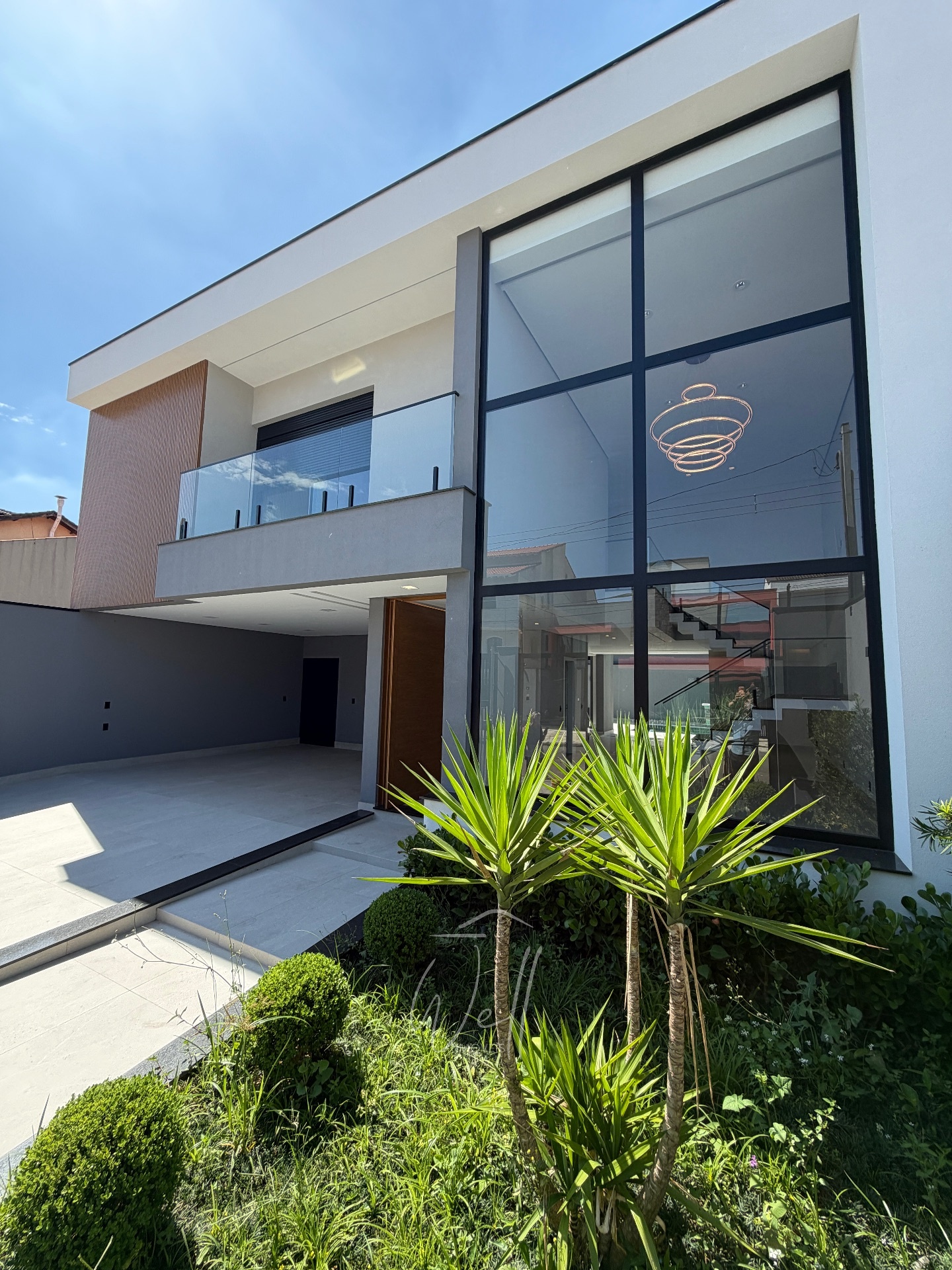 Casa rec&eacute;m construida no Parque dos P&aacute;ssaros em SBC 280m2 - 03 su&iacute;tes - 04 vagas  São Bernardo do Campo - 