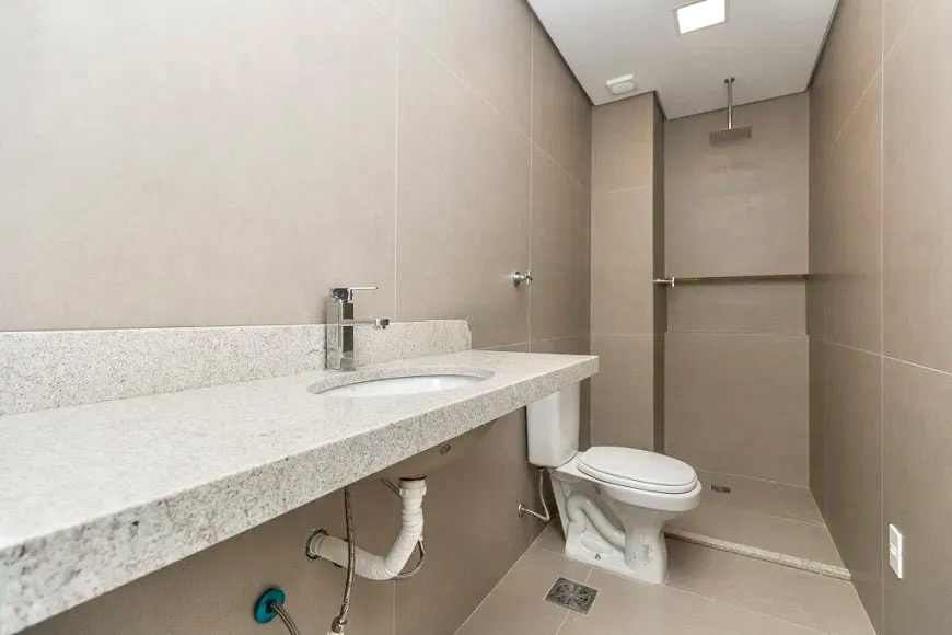 R$ 595.000 - APARTAMENTO - REFORMADO - DE FRENTE - 94M2 - 3 DORM - SU&Iacute;TE - 1 VAGA Rua Felicíssimo de Azevedo Porto Alegre - 