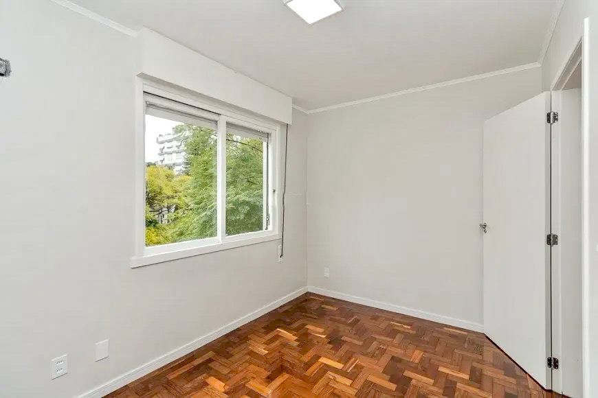 R$ 595.000 - APARTAMENTO - REFORMADO - DE FRENTE - 94M2 - 3 DORM - SU&Iacute;TE - 1 VAGA Rua Felicíssimo de Azevedo Porto Alegre - 