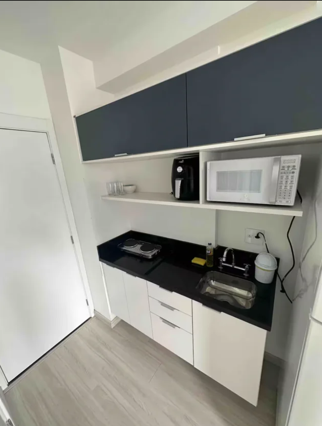 Studio &agrave; Venda no Brooklin | 20m&sup2; | Em Frente ao Metr&ocirc; | ROI 1,26% ao M&ecirc;s Rua Joaquim Guarani São Paulo - 