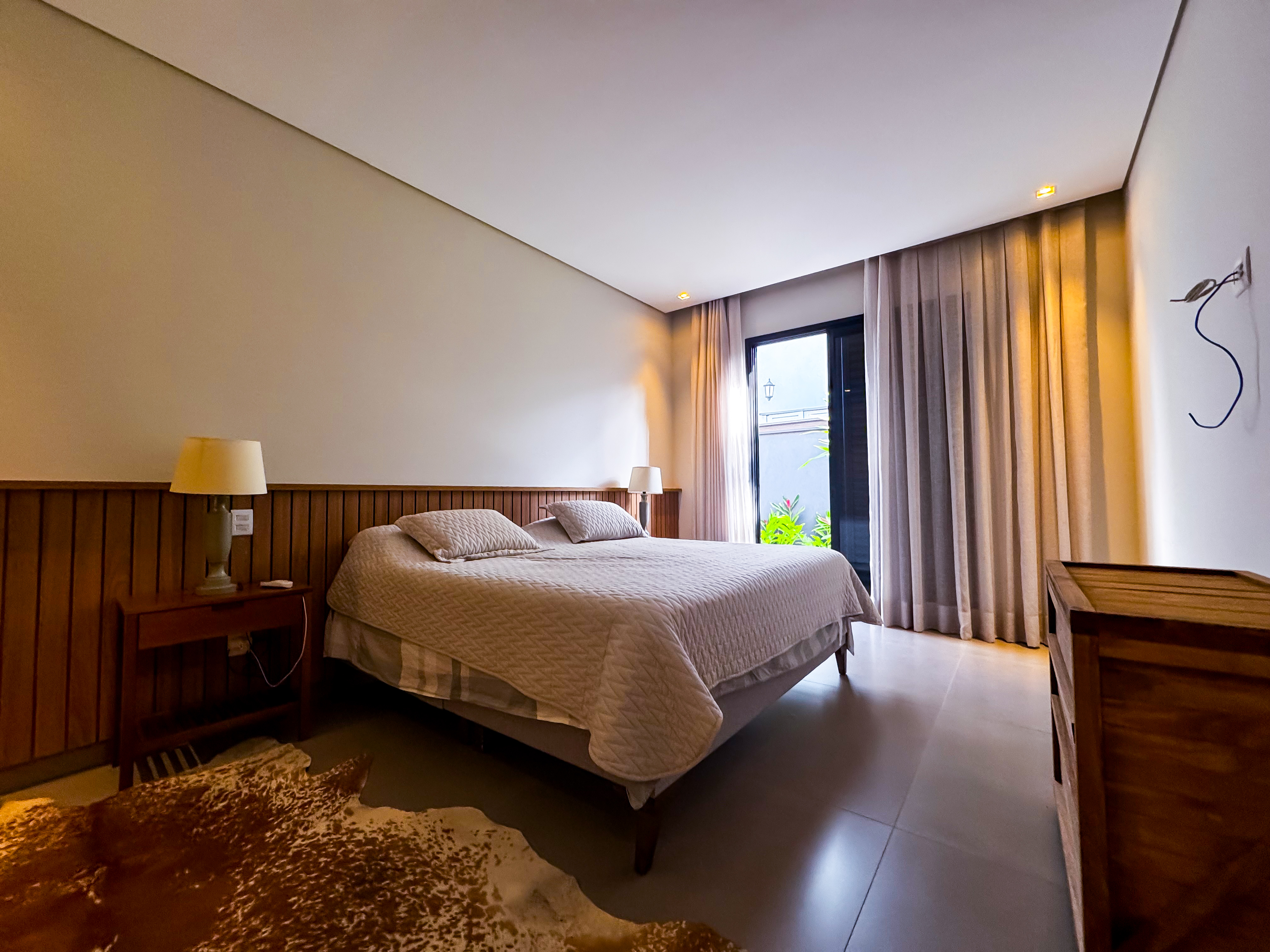 Casa no condom&iacute;nio a para venda com 4 quartos, sendo 4 su&iacute;tes , 350m&sup2; R. Mário Dias Ribeirão Preto - 