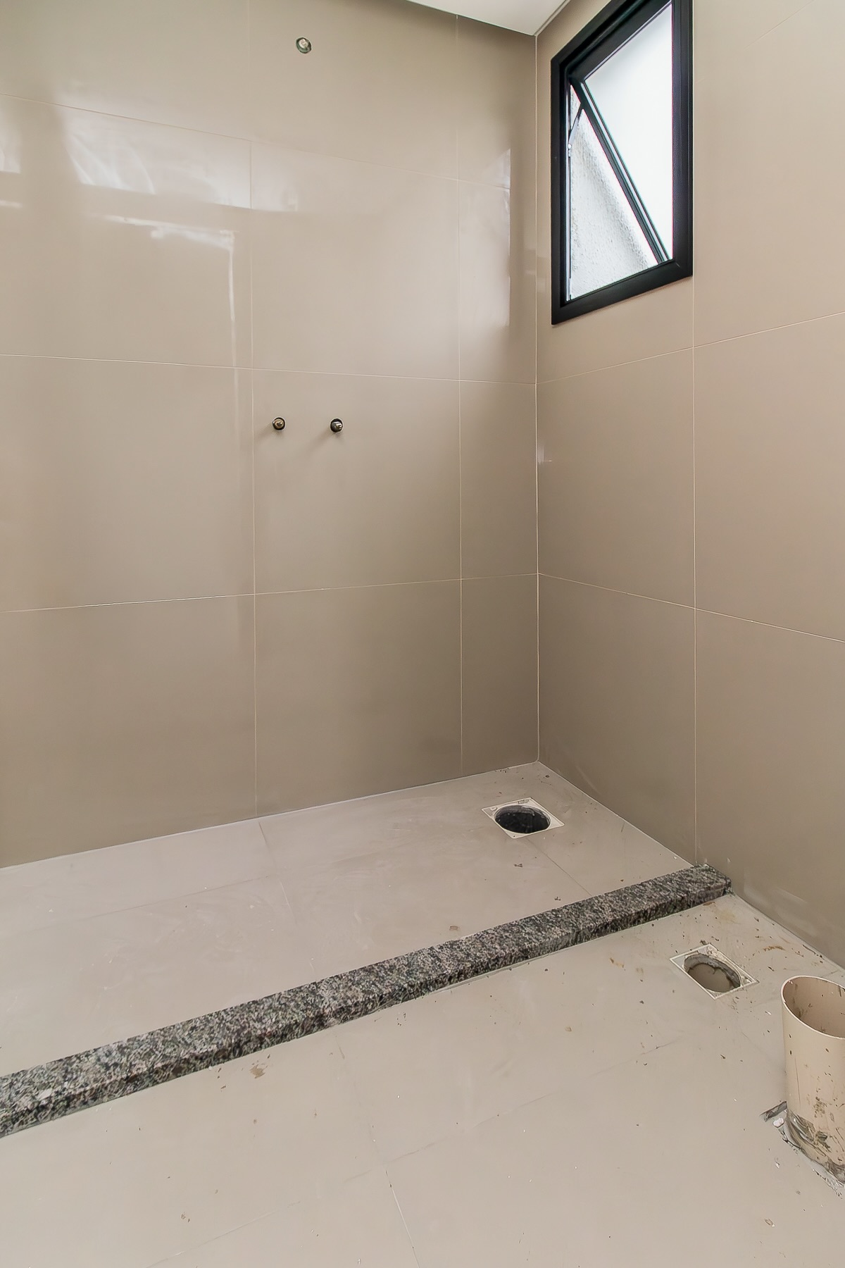 RESIDENCIAL ESP&Iacute;RITO SANTO - CONSTRUTORA LGA - BAIRRO BELA VISTA/MOINHOS DE VENTO Rua Casemiro de Abreu Porto Alegre - 