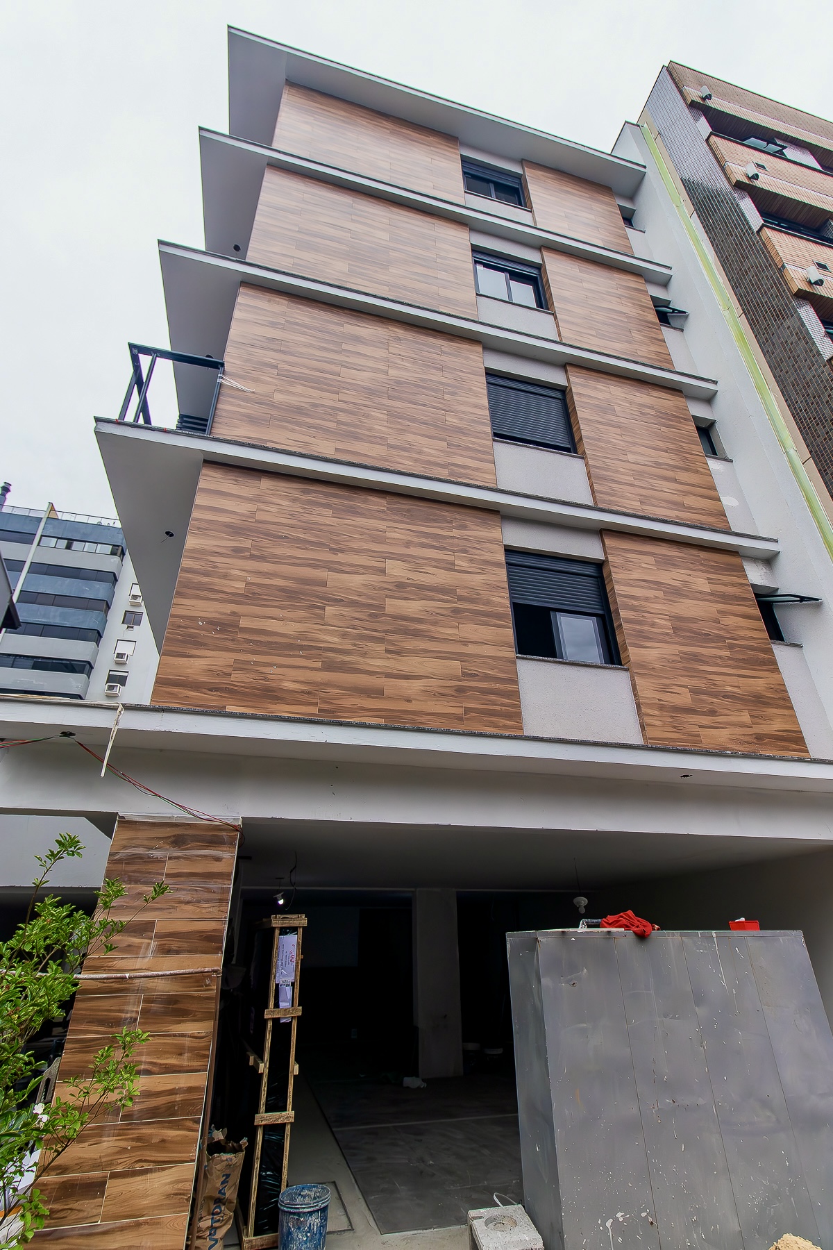 RESIDENCIAL ESP&Iacute;RITO SANTO - CONSTRUTORA LGA - BAIRRO BELA VISTA/MOINHOS DE VENTO Rua Casemiro de Abreu Porto Alegre - 