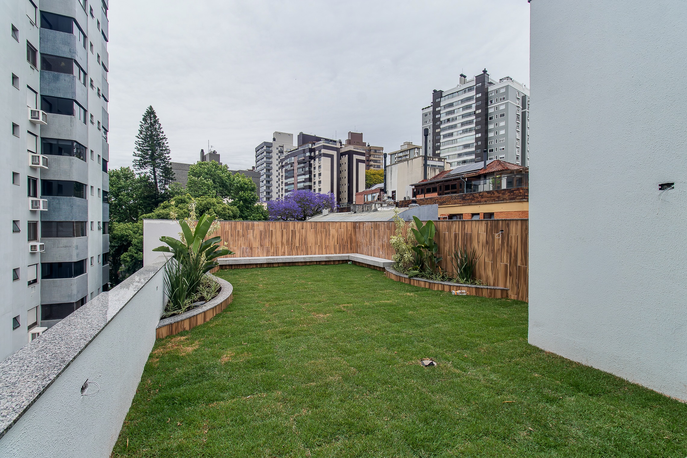 RESIDENCIAL ESP&Iacute;RITO SANTO - CONSTRUTORA LGA - BAIRRO BELA VISTA/MOINHOS DE VENTO Rua Casemiro de Abreu Porto Alegre - 