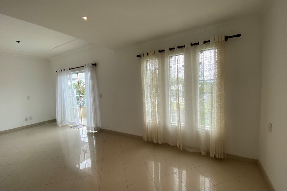 Casa &agrave; VENDA, 225m - 3 Dorm. 1 Su&iacute;te - R$ 1.150.000 - Cond. VILLA DOS INGLEZES - Sorocaba Rua Paschoal Alfredo Soranz Sorocaba - 