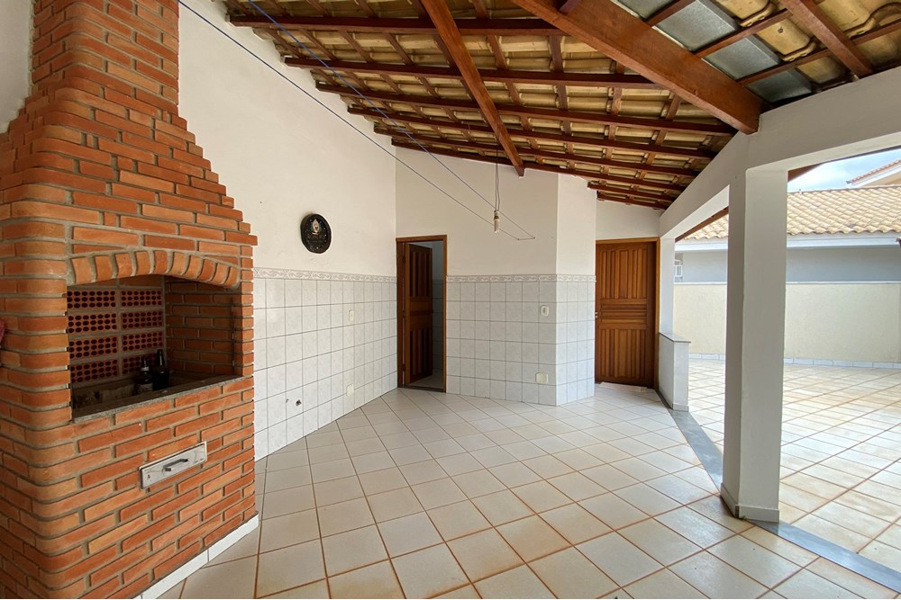 Casa &agrave; VENDA, 225m - 3 Dorm. 1 Su&iacute;te - R$ 1.150.000 - Cond. VILLA DOS INGLEZES - Sorocaba Rua Paschoal Alfredo Soranz Sorocaba - 