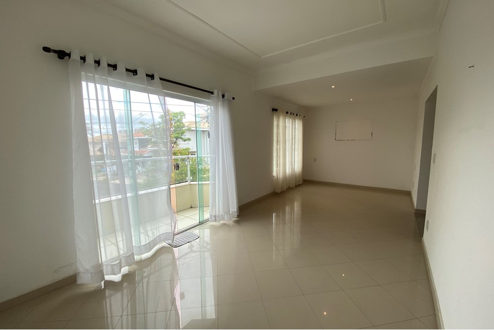 Casa &agrave; VENDA, 225m - 3 Dorm. 1 Su&iacute;te - R$ 1.150.000 - Cond. VILLA DOS INGLEZES - Sorocaba Rua Paschoal Alfredo Soranz Sorocaba - 