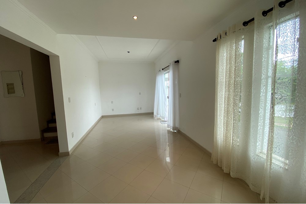 Casa &agrave; VENDA, 225m - 3 Dorm. 1 Su&iacute;te - R$ 1.150.000 - Cond. VILLA DOS INGLEZES - Sorocaba Rua Paschoal Alfredo Soranz Sorocaba - 