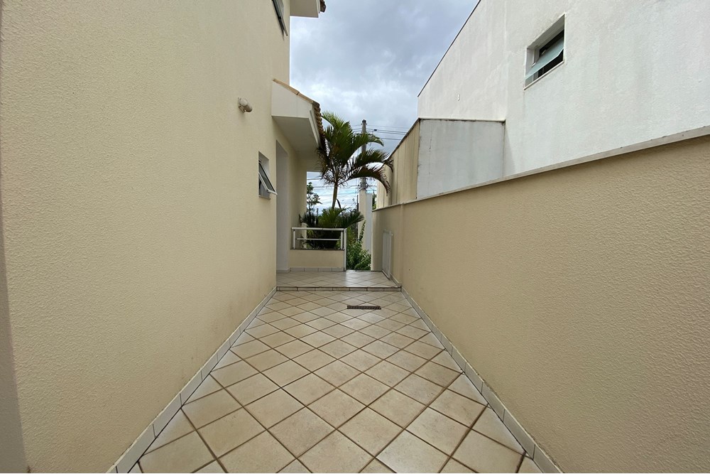 Casa &agrave; VENDA, 225m - 3 Dorm. 1 Su&iacute;te - R$ 1.150.000 - Cond. VILLA DOS INGLEZES - Sorocaba Rua Paschoal Alfredo Soranz Sorocaba - 