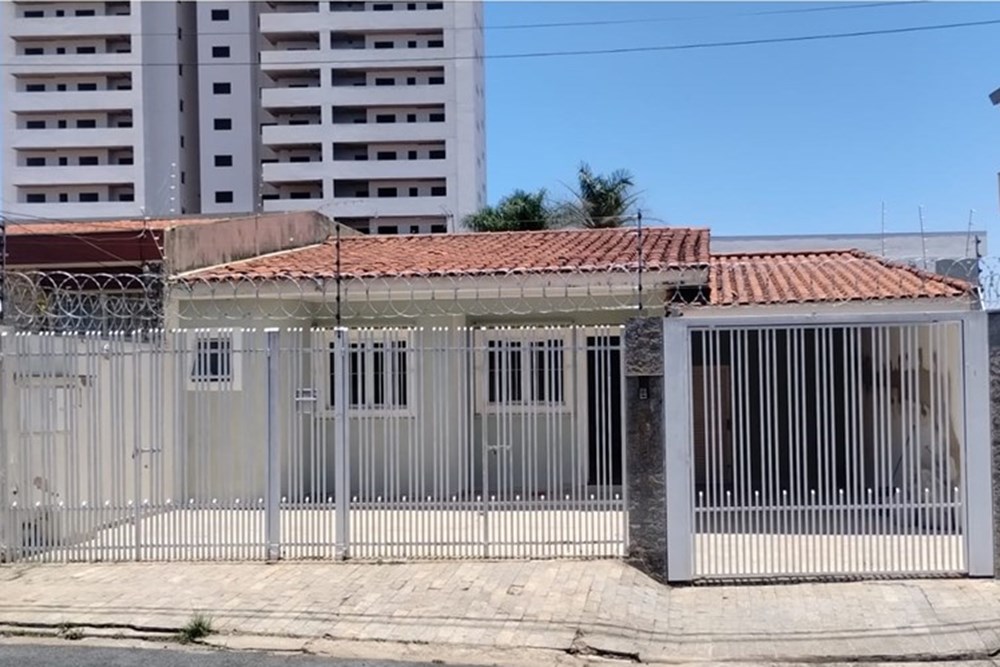 Casa &agrave; VENDA - R$ 520.000 - 4 Dormit&oacute;rios - 1 Su&iacute;te - Vila Jardini - Sorocaba - SP Rua Raul Pompéia Sorocaba - 