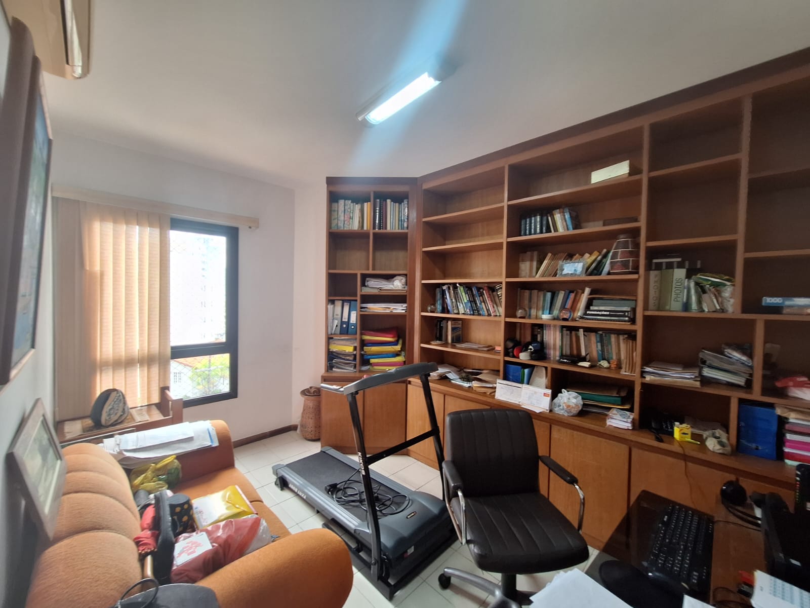 APARTAMENTO 4 QUARTOS 2 SU&Iacute;TES  HOME THEATER VARANDA PISCINA ACADEMIA &Agrave; VENDA EM ONDINA! Rua Plínio Moscoso Salvador - 