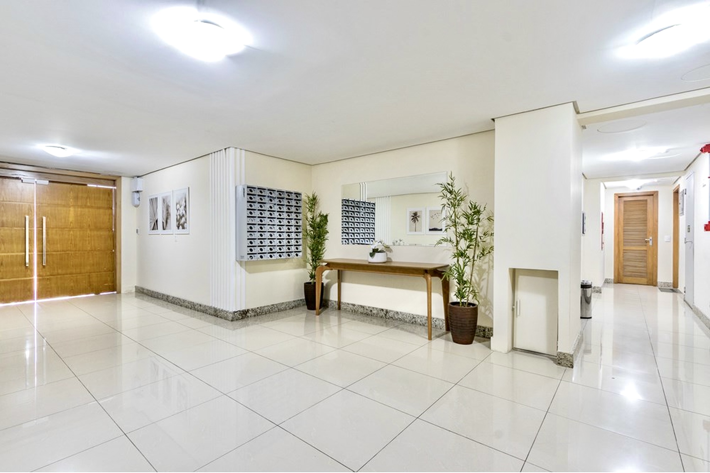 R$ 495.000 - &Oacute;TIMO APARTAMENTO - DE FRENTE - VISTA - 75M2 - 2 DORM - 2 VAGAS Avenida Protásio Alves Porto Alegre - 