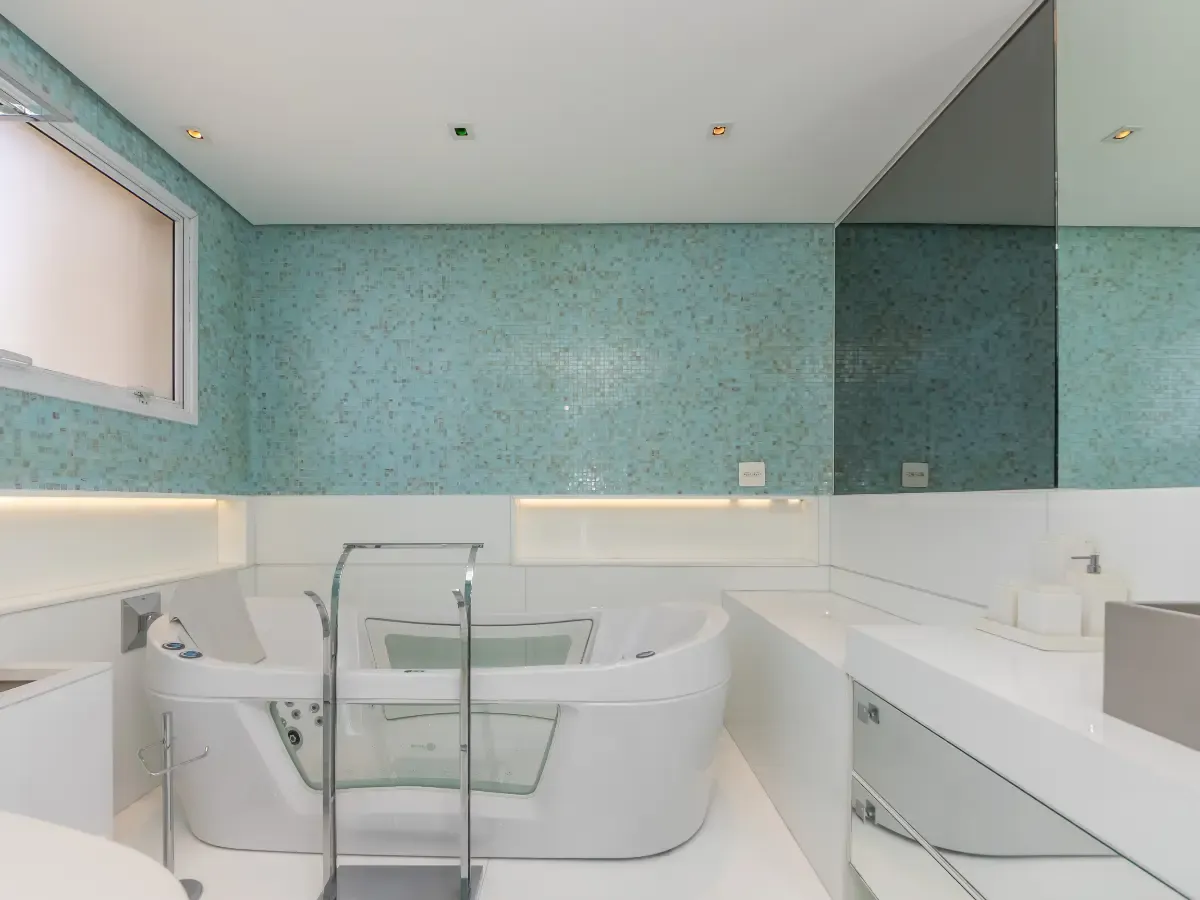 Cobertura para venda em Vila Nova Concei&ccedil;&atilde;o com 4 quartos, sendo 4 su&iacute;tes , 310m&sup2;  - - 